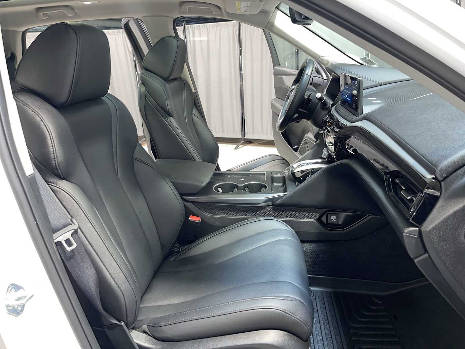 2025 Acura MDX Base - Photo 14