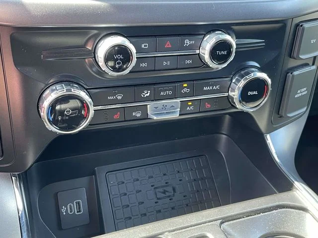2026 Ford F-150 XLT - Photo 16