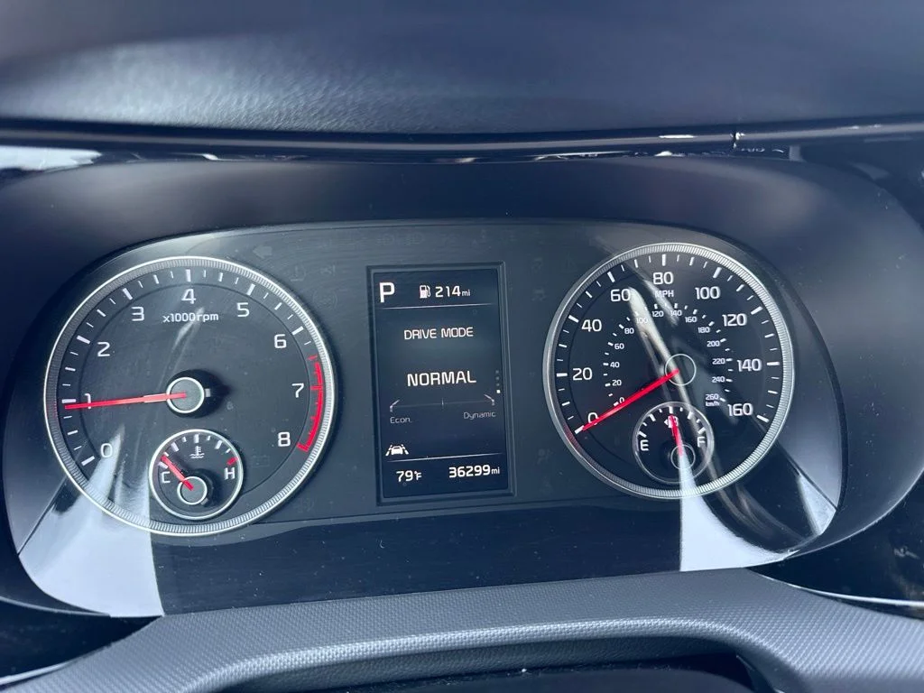 Used 2023 Blue Kia GT-Line image 12