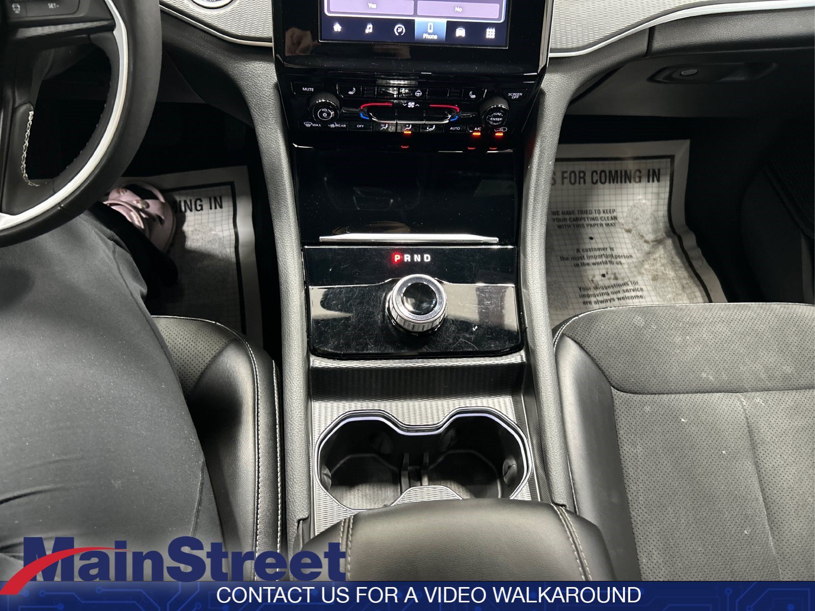 Used 2024 Baltic Gray Metallic Clearcoat Jeep Altitude image 15