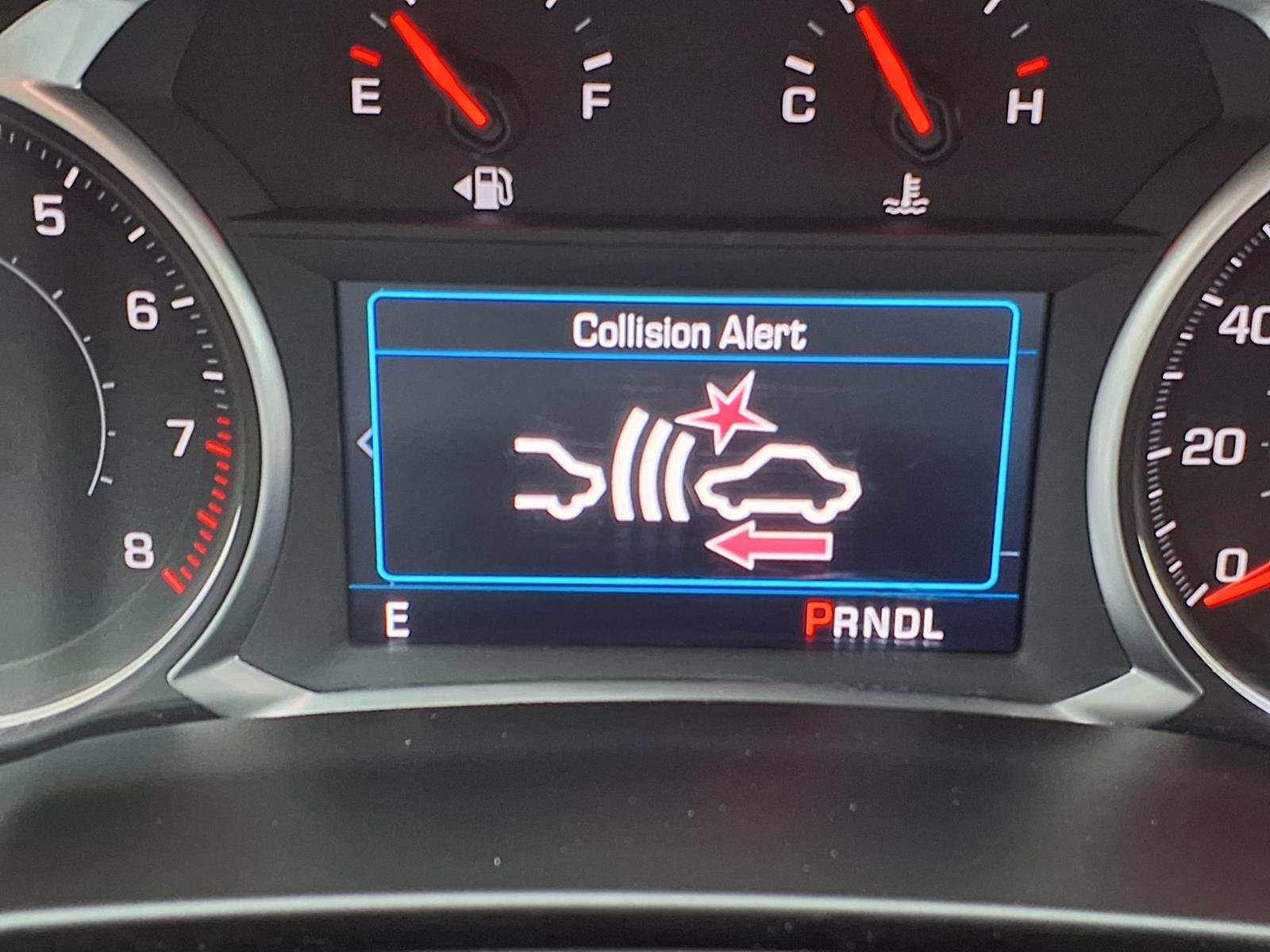 Used 2021 SILVER ICE METALLIC Chevrolet LT image 15