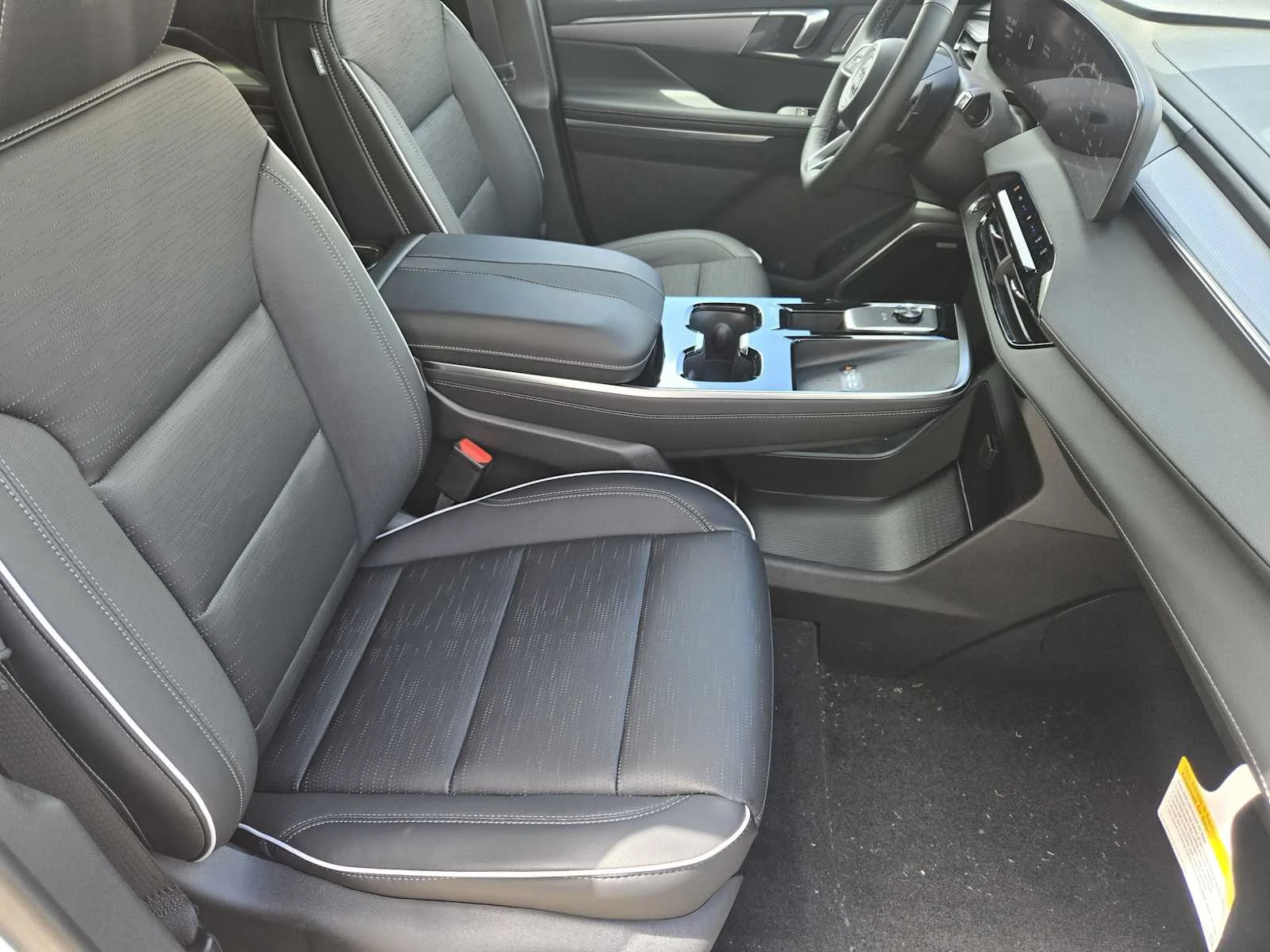 2026 Buick Enclave Sport Touring - Photo 9
