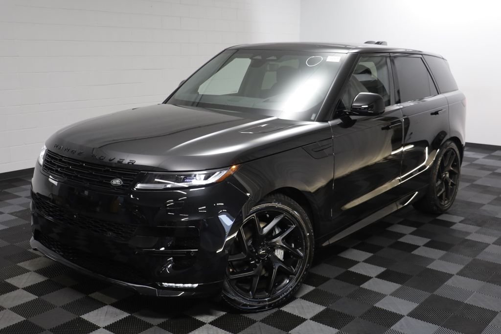 New 2026 Santorini Black LAND ROVER Dynamic SE image 2
