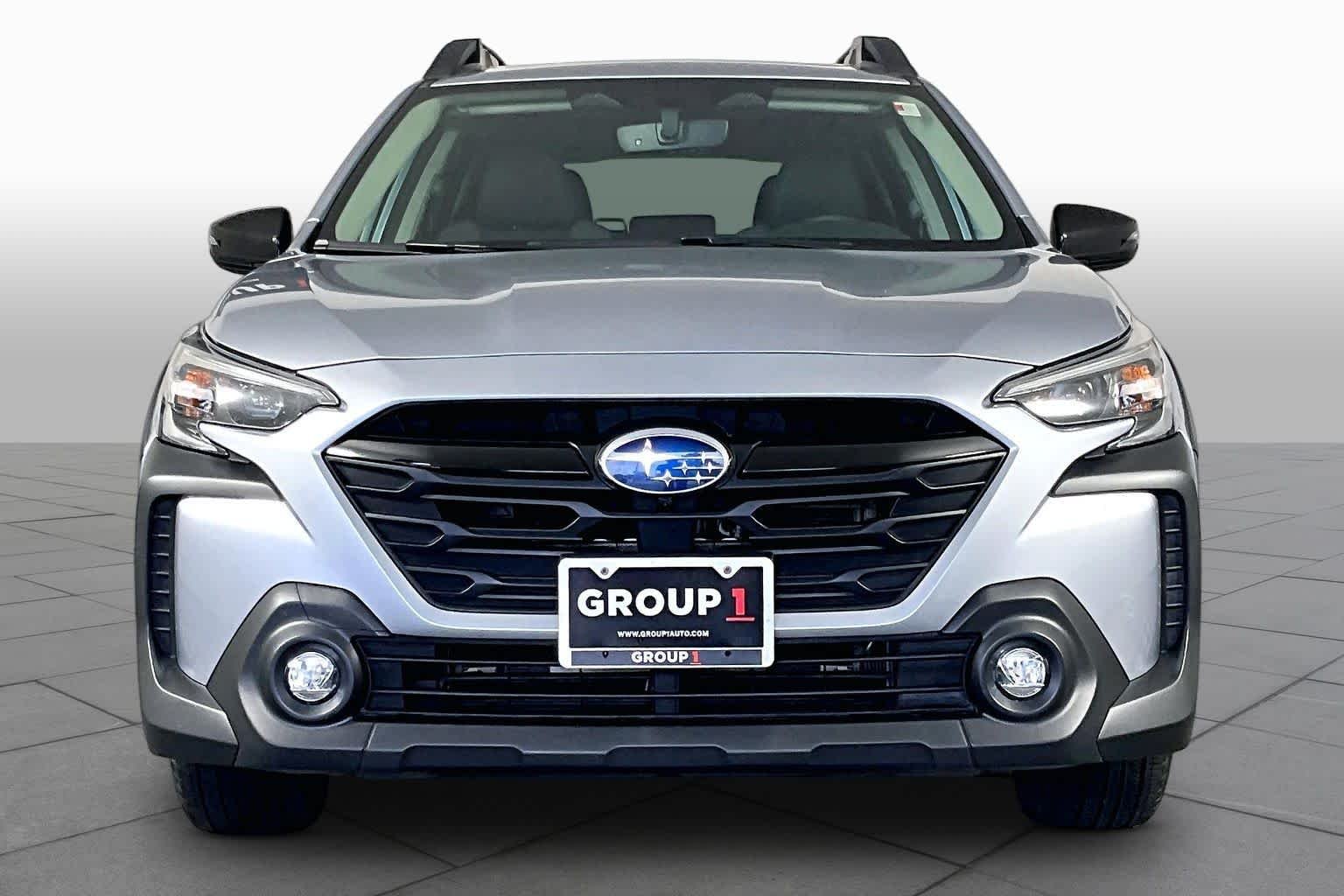 Used 2024 Ice Silver Metallic Subaru Onyx Edition XT image 4