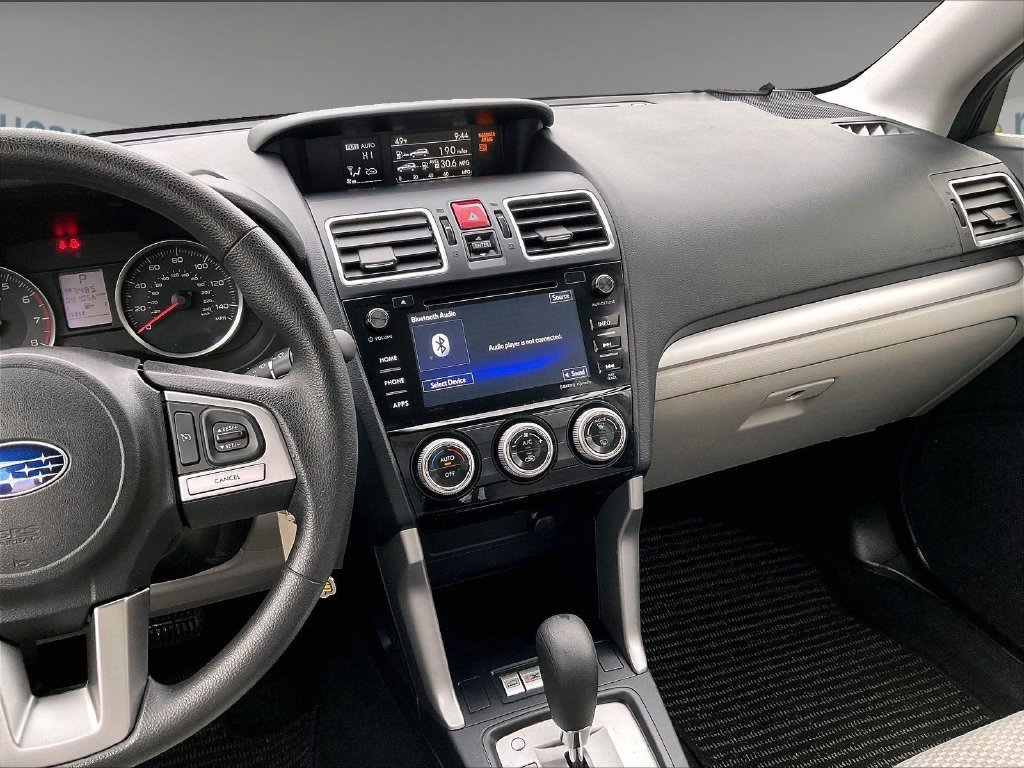 Used 2018 Gray Subaru 2.5i Premium image 18