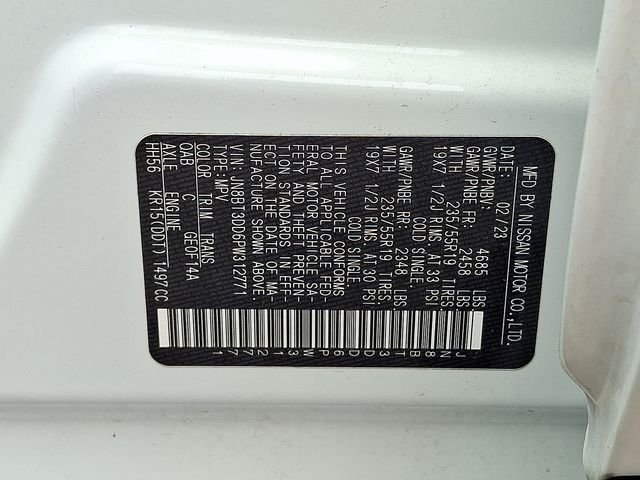 Used 2023 White Nissan Platinum image 27