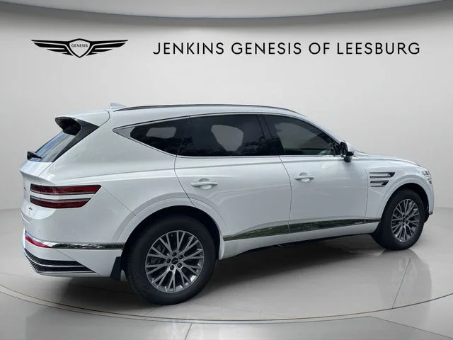 Used 2026 White Genesis 2.5T image 5