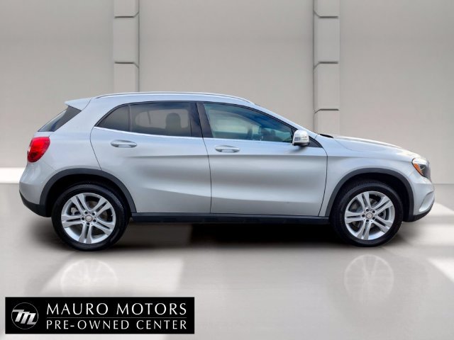 Used 2017 Silver Mercedes-Benz GLA 250 image 7