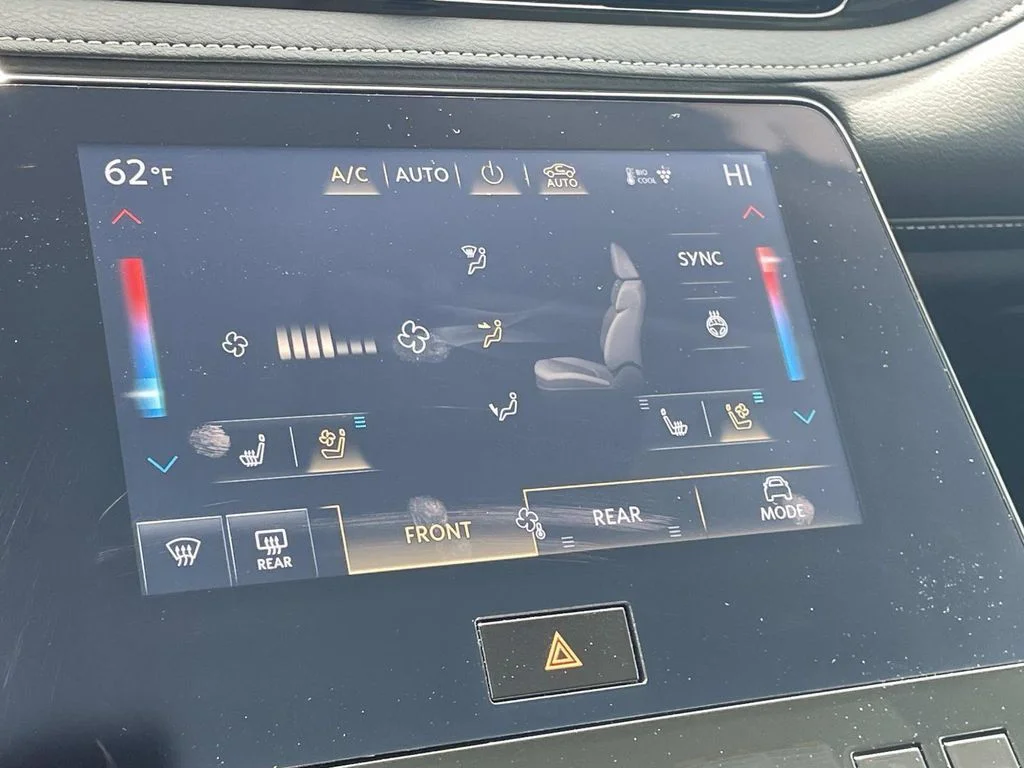 Used 2025 Black INFINITI SENSORY image 22