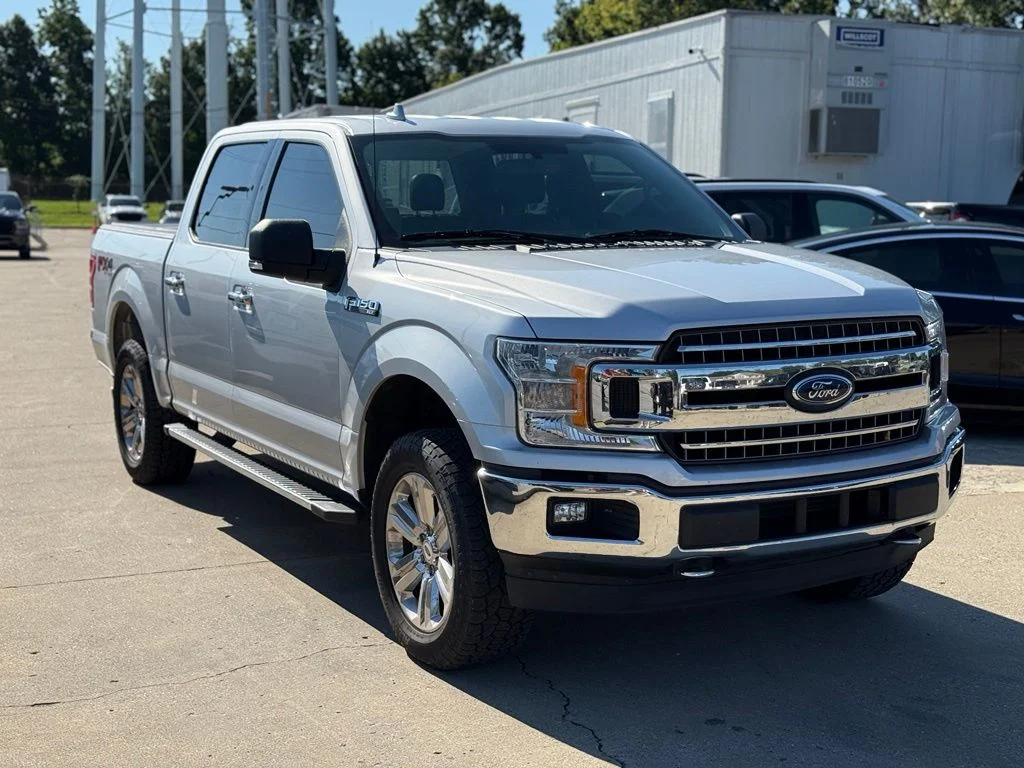 Used 2018 Silver Ford XLT image 4