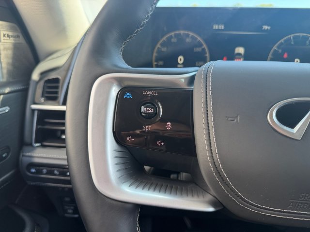 Used 2025 Silver INFINITI SENSORY image 11
