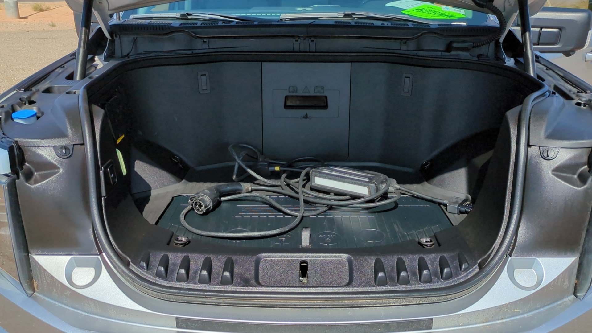 Used 2024 Silver Metallic Ford Flash image 32