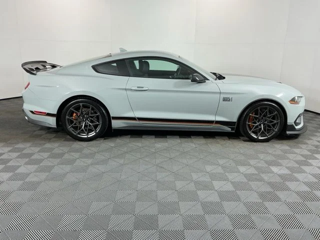 Used 2021  Ford Mach 1 image 4