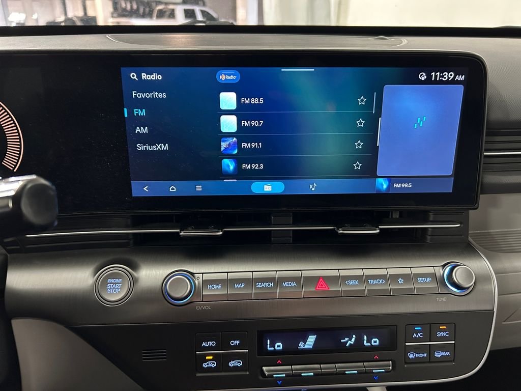 Used 2024 Blue Hyundai SEL image 11