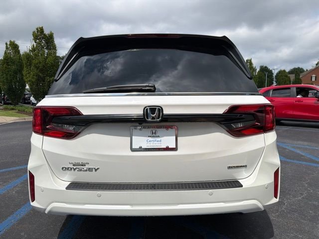 Certified Used 2026 Platinum White Pearl Honda Touring image 7