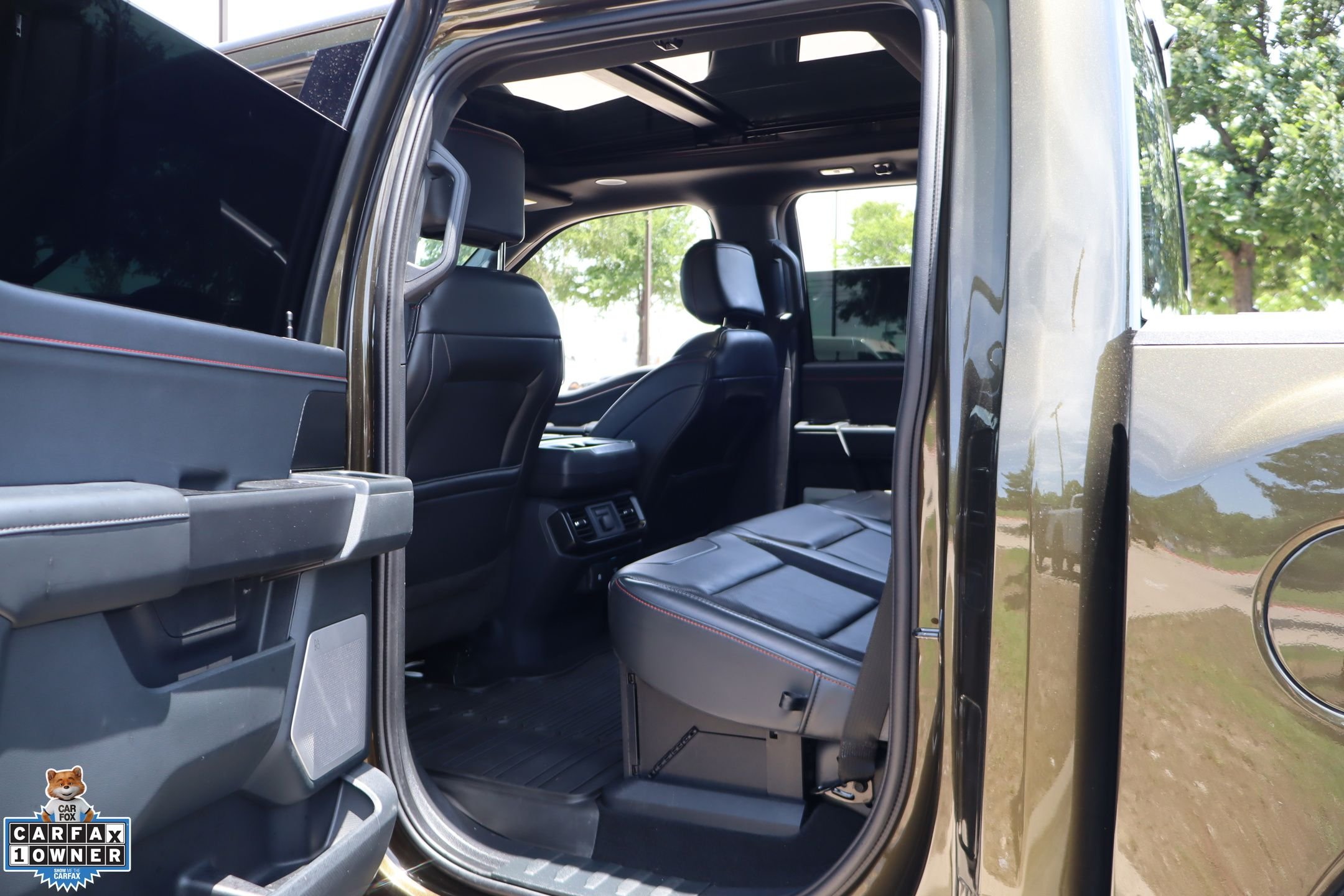Used 2025 Green Ford Raptor image 26