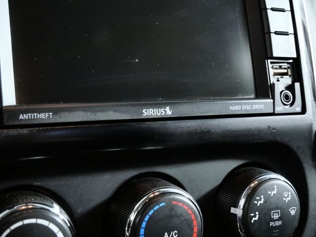 Used 2015 Gray Jeep Latitude image 21