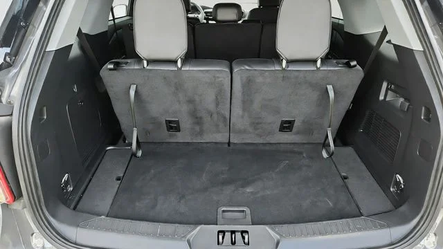 Certified Used 2023 Gray Metallic Ford XLT image 21