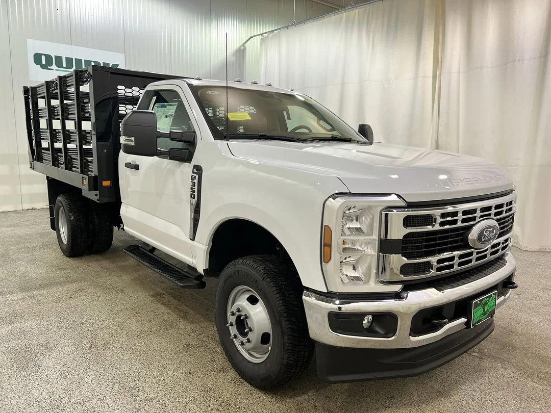 2026 Ford F-350 Super Duty Chassis Cab