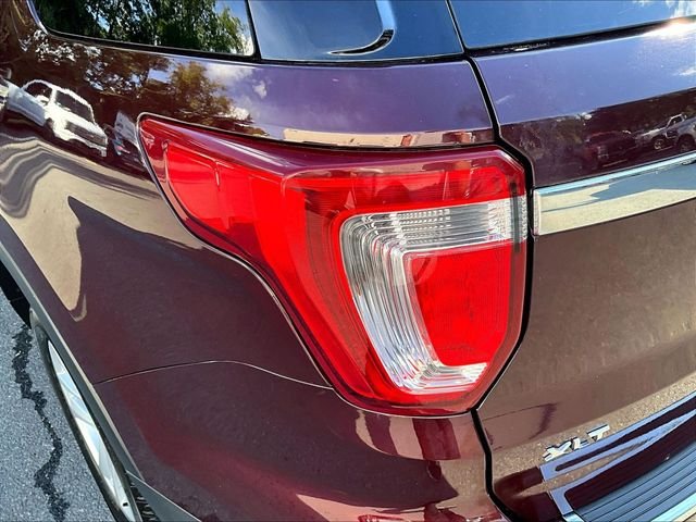Used 2018 Red Ford XLT image 34