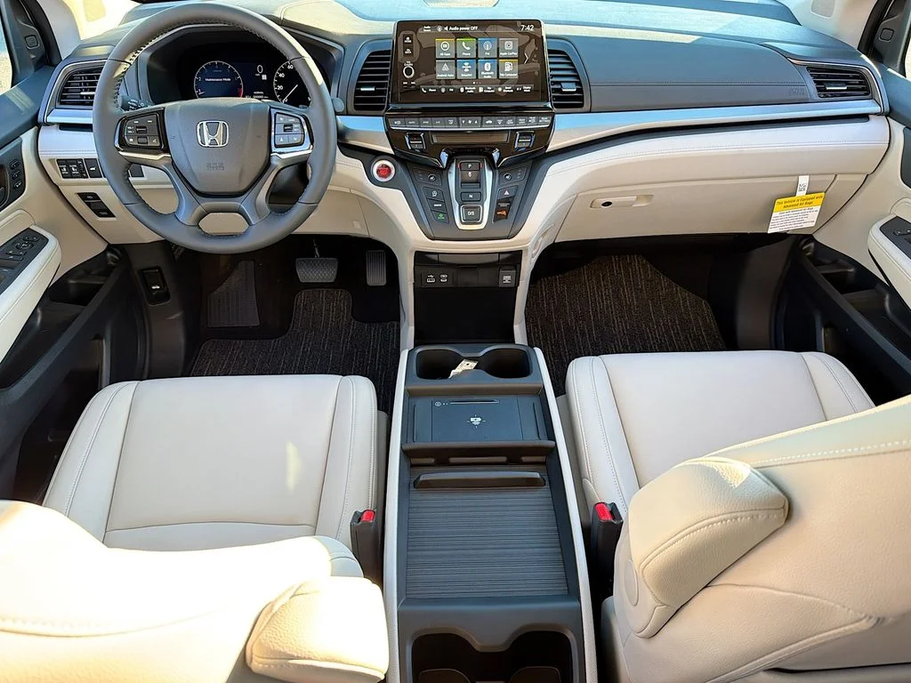 New 2026 Platinum White Pearl Honda EX-L image 11