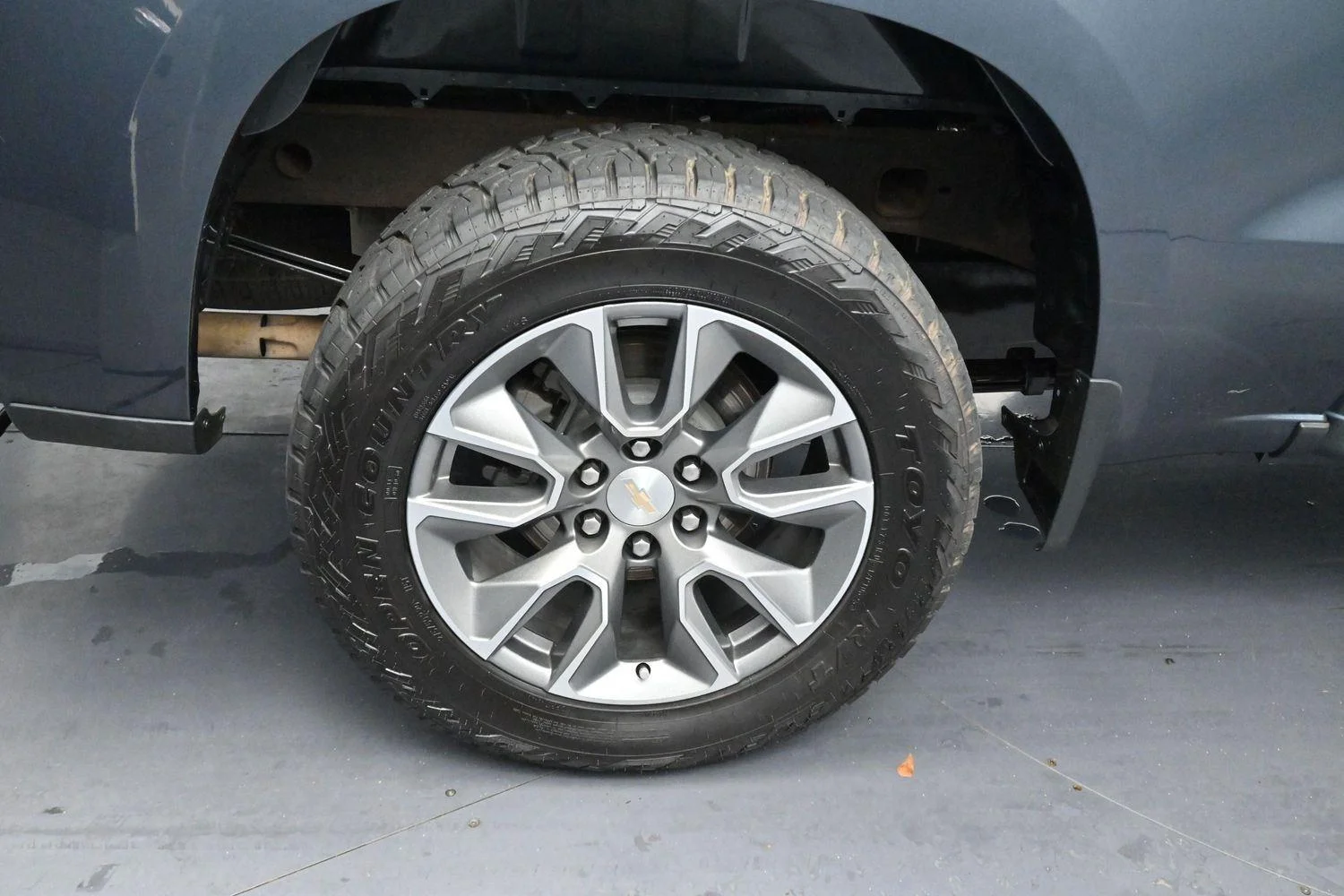 Used 2021 Shadow Gray Metallic Chevrolet LT image 33
