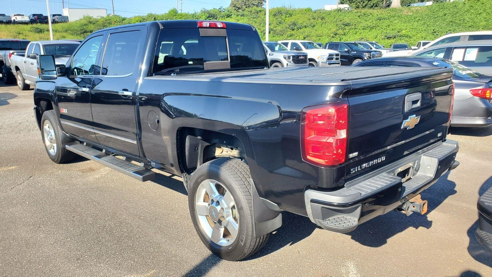 Used 2016 BLACK Chevrolet LTZ image 8
