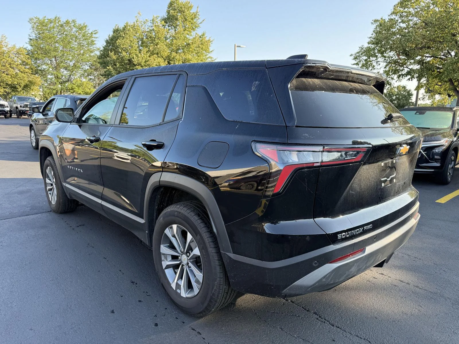 Used 2025 Mosaic Black Metallic Chevrolet LT image 7