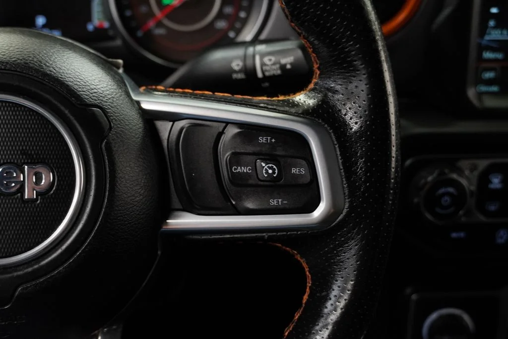 Used 2022 Green Jeep Mojave image 37