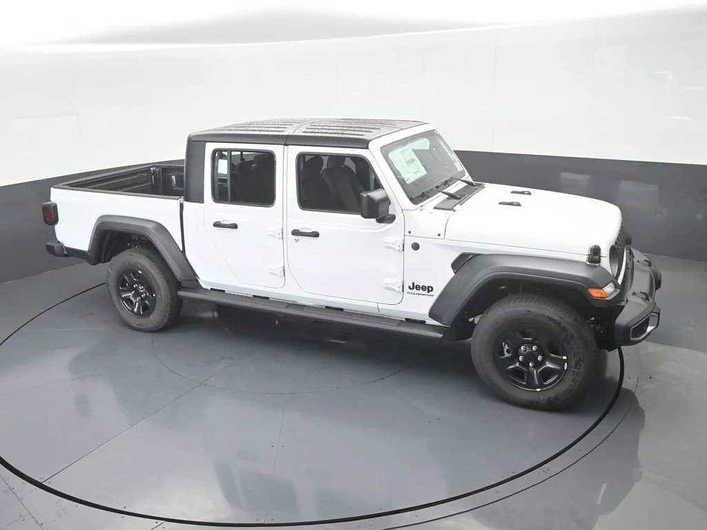 New 2026 Bright White Clear-Coat Exterior Paint Jeep Sport image 45