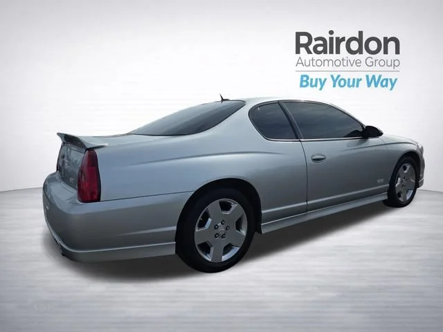 Used 2006 Silverstone Metallic Chevrolet SS image 7