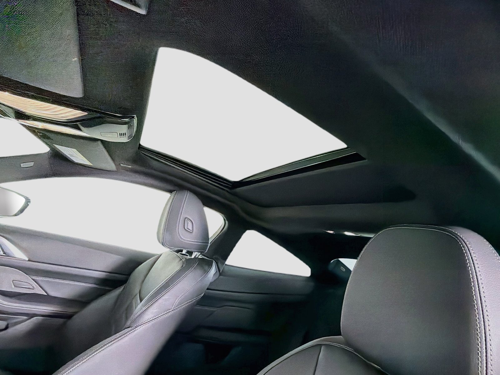Certified Used 2023 Mineral White Metallic BMW M440i image 23
