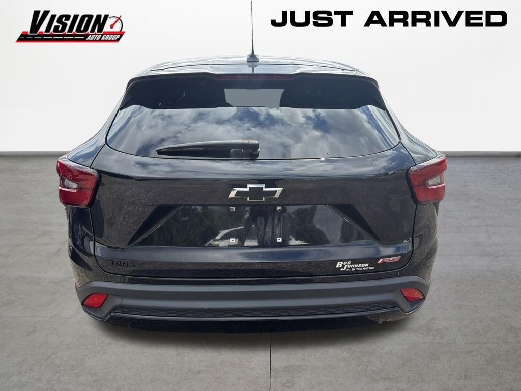Used 2025 Black Chevrolet 1RS image 5