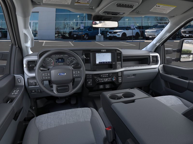 New 2026 Oxford White Ford XLT image 10
