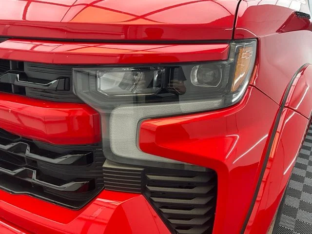 Used 2023 Red Chevrolet RST image 25