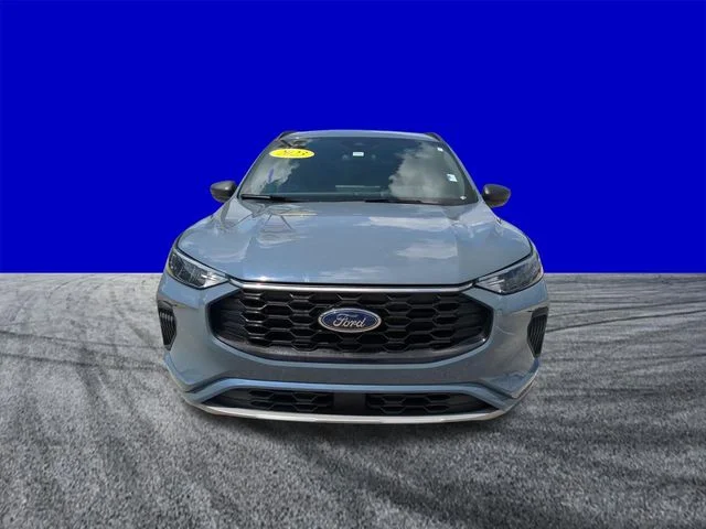 Certified Used 2023 Vapor Blue Ford ST-Line image 9