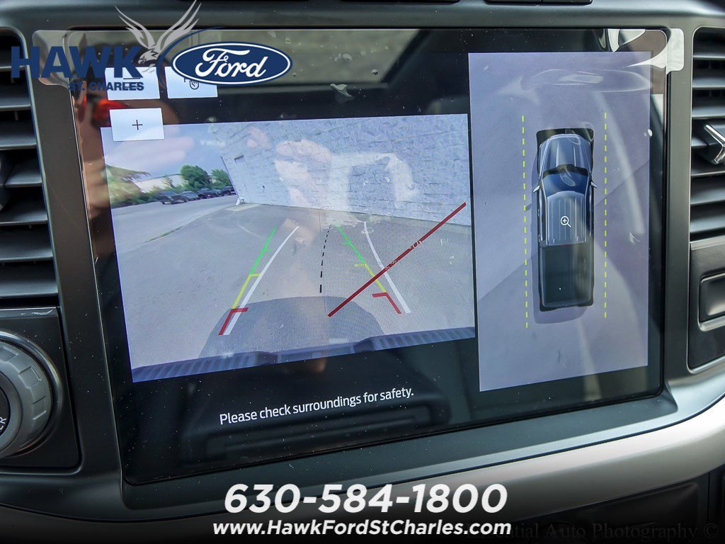 New 2023 Agate Black Metallic Ford XLT image 15