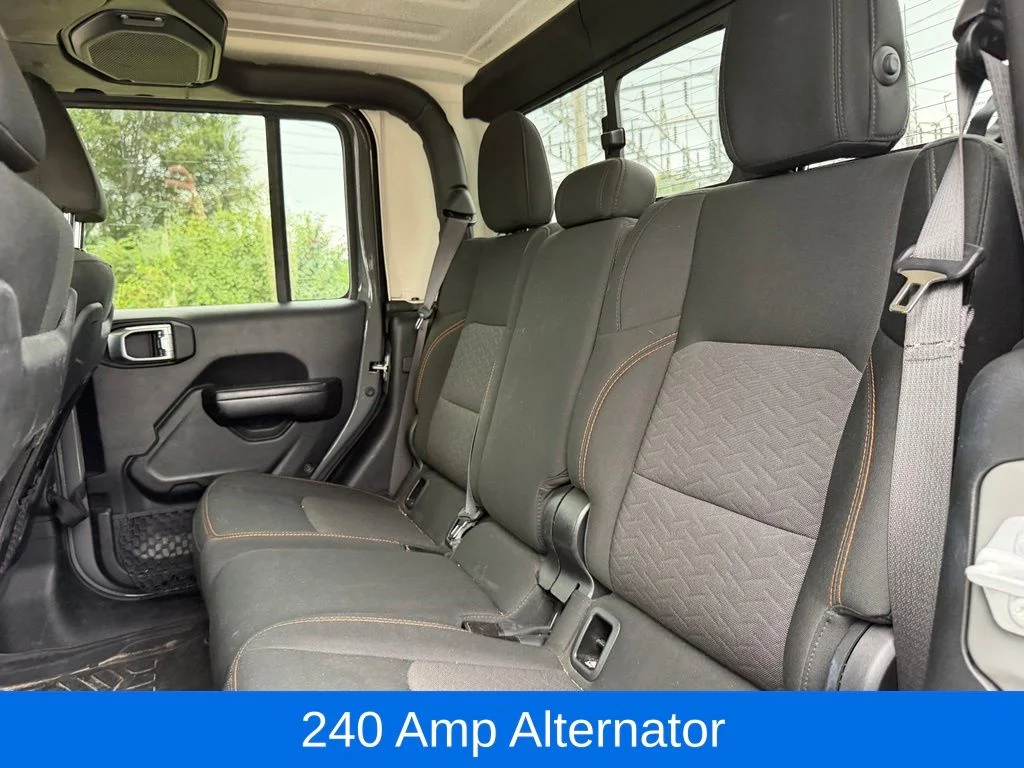 Used 2021 Gray Jeep Mojave image 21