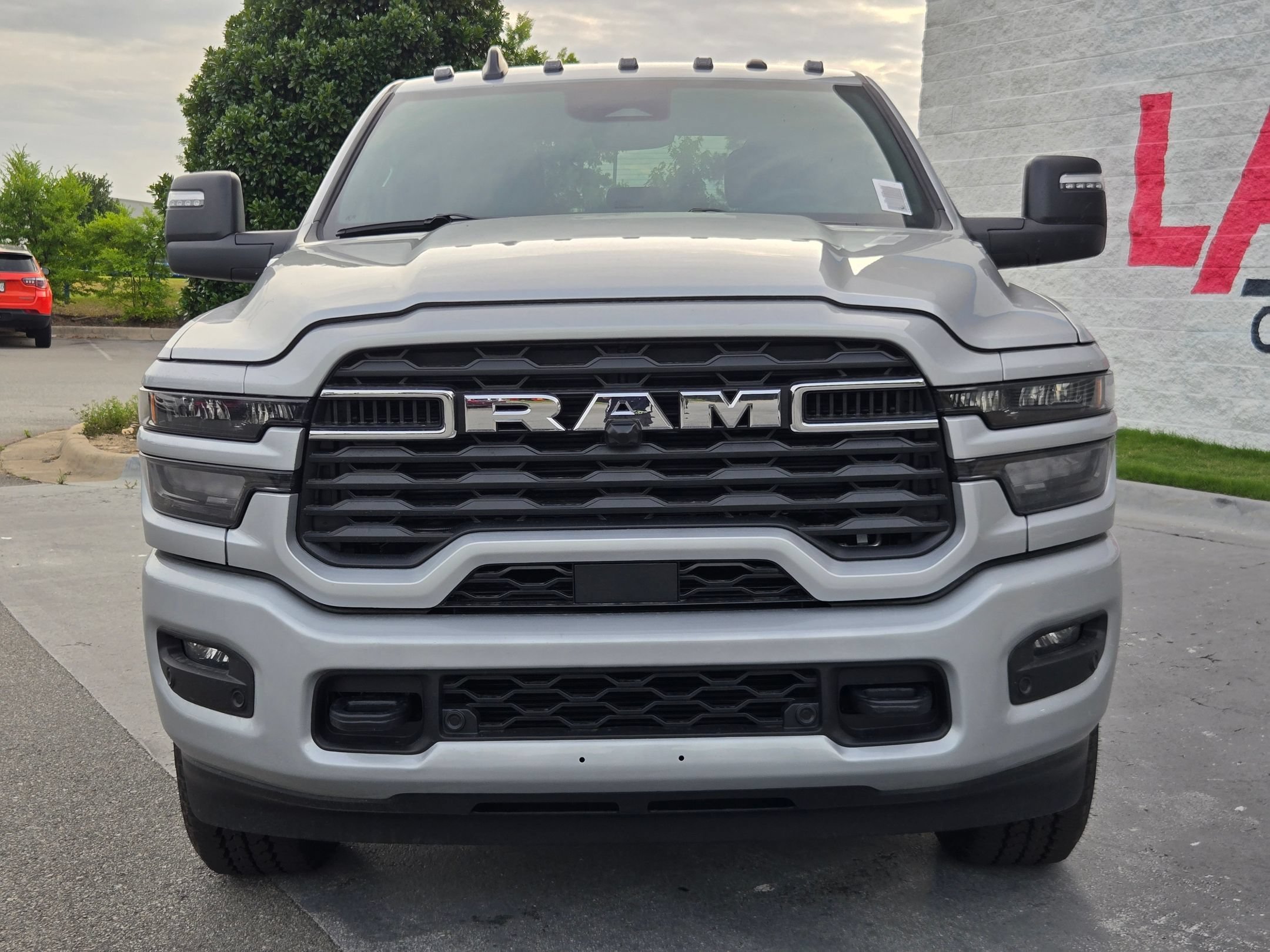 New 2026 Silver-Zynith Exterior Paint RAM Big Horn image 2