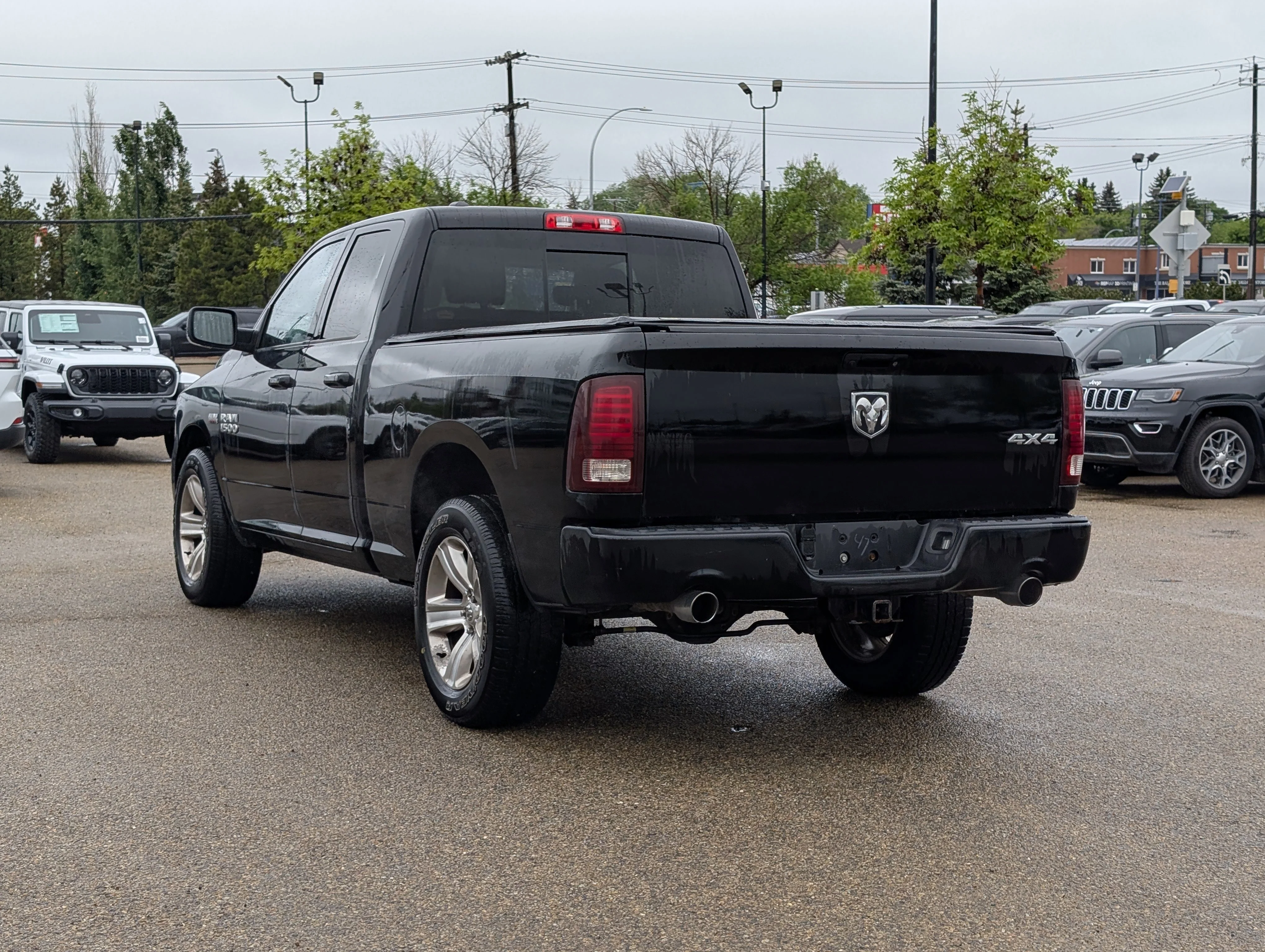 Used 2013 Black Ram Sport image 4