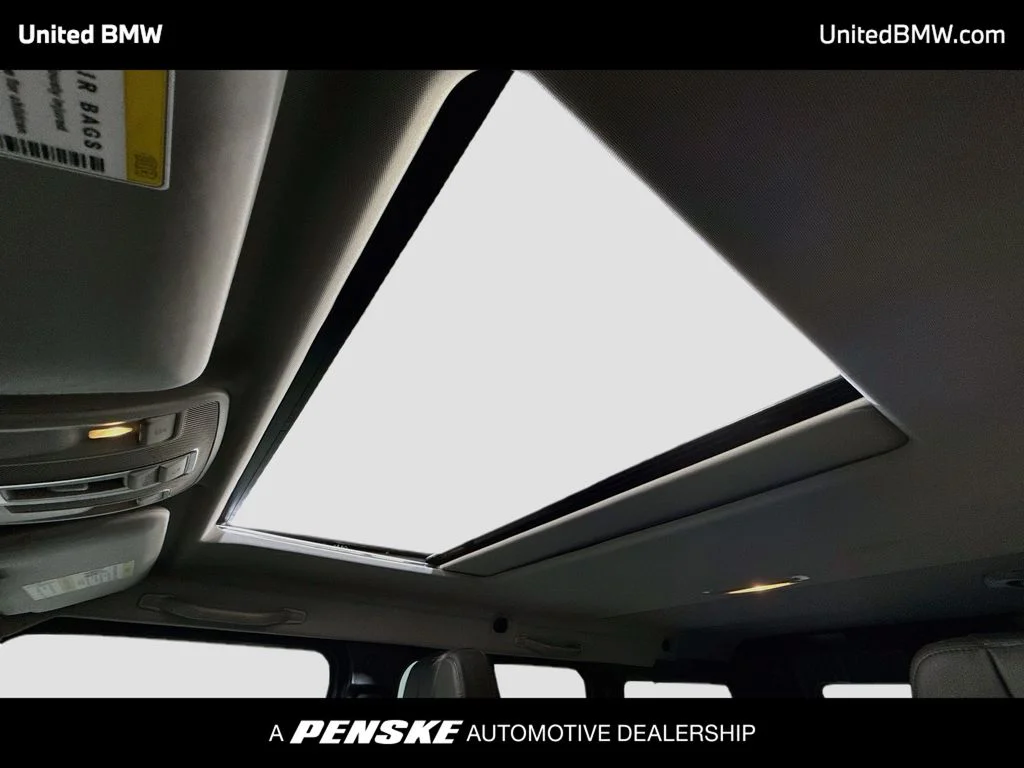Used 2016  Mercedes-Benz G 550 image 17