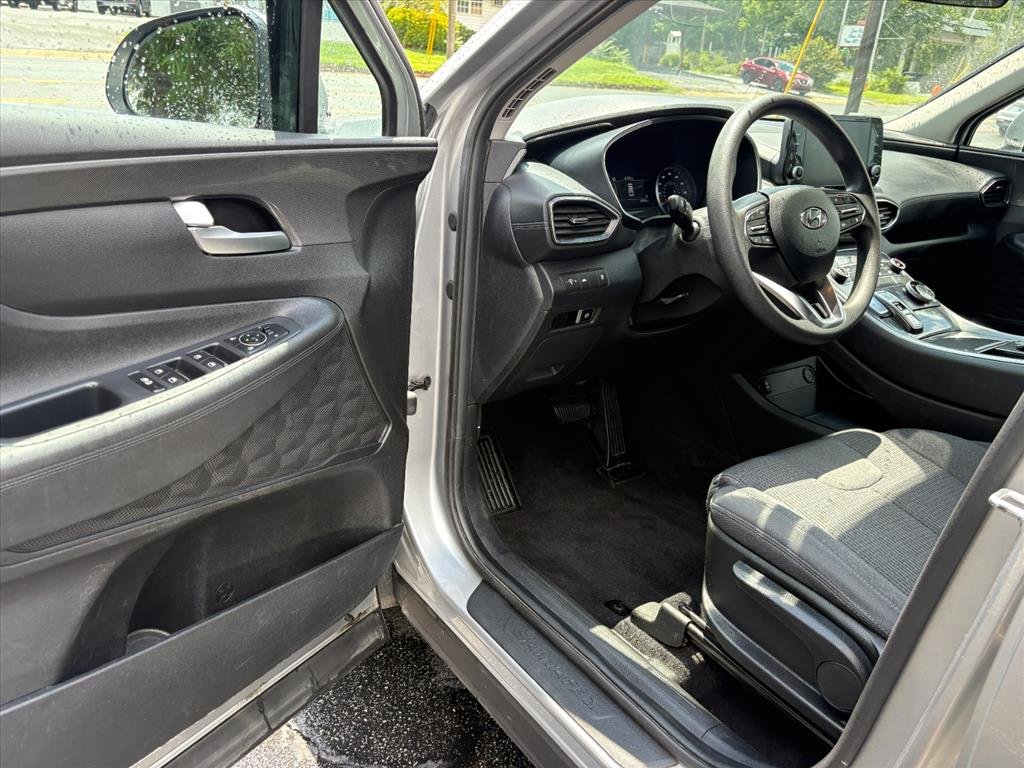 2023 Hyundai Santa Fe SE - Photo 11