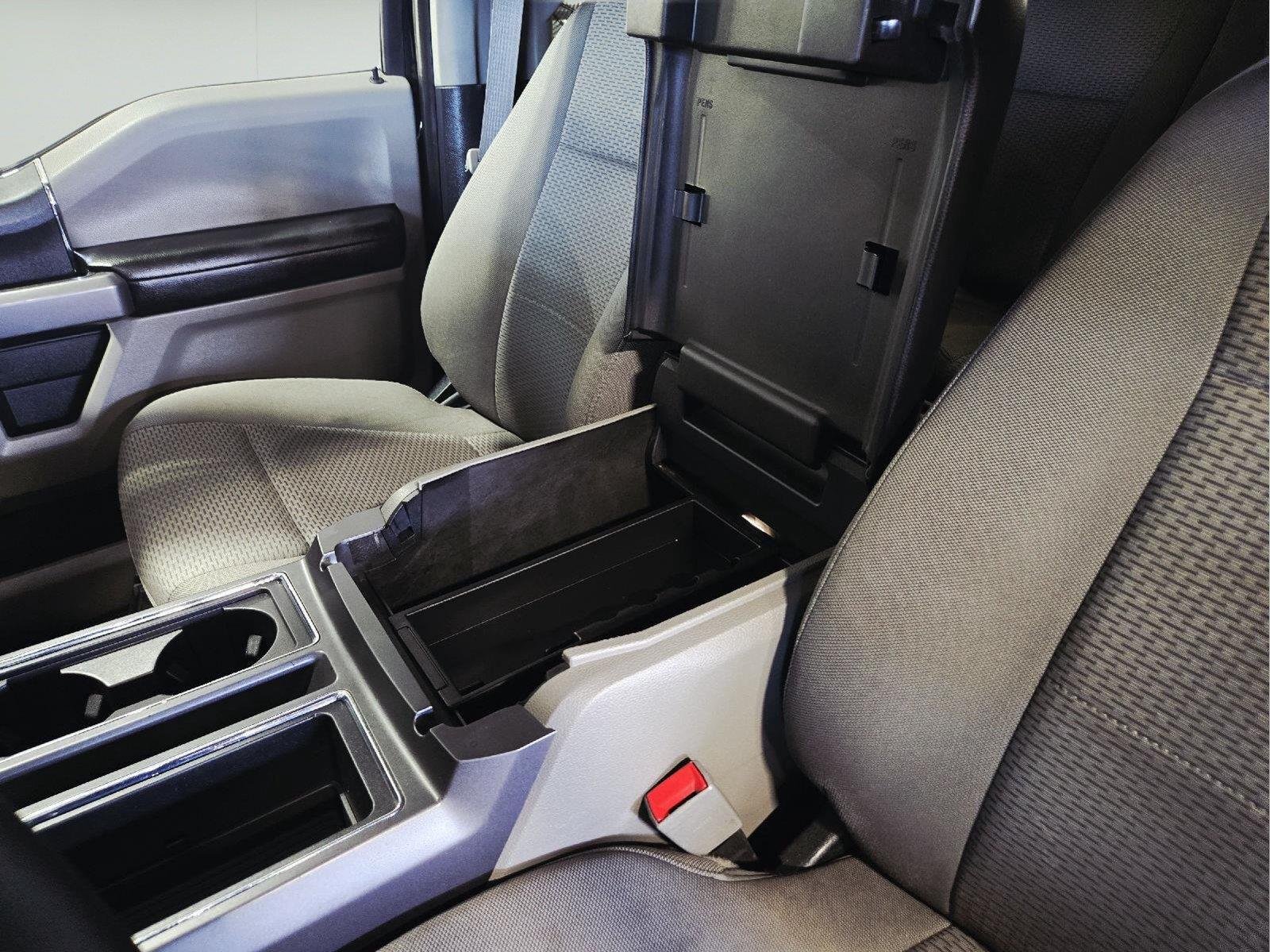 Used 2019 Agate Black Ford XLT image 47