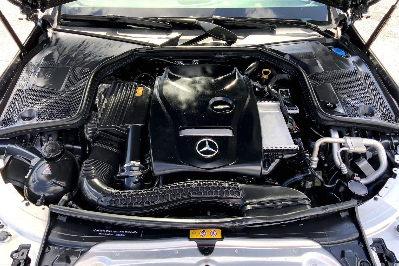 Used 2018 Selenite Grey Metallic Mercedes-Benz C 300 image 31