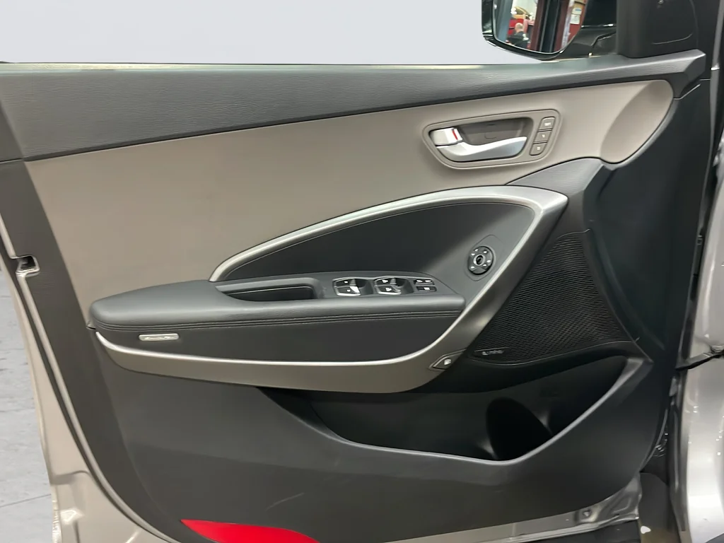 Used 2017 Gray Hyundai Limited Ultimate image 24