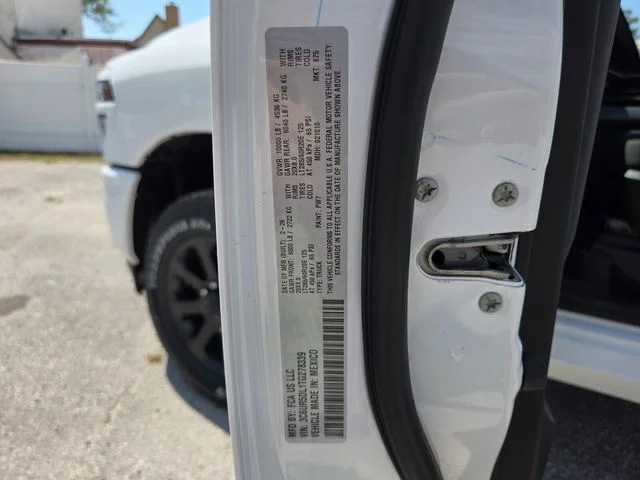 New 2026 Bright White Clear-Coat Exterior Paint RAM Big Horn image 19