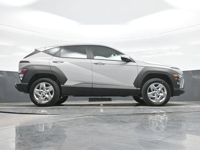 New 2027 Gray Hyundai SE AWD image 24