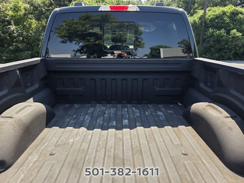 Used 2021 Black Metallic FORD LARIAT 4WD SUPERCREW 5.5