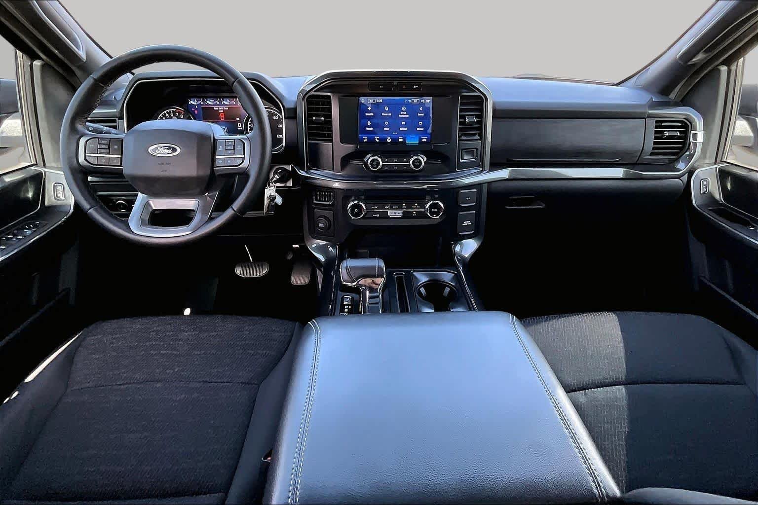 Certified Used 2023 Avalanche Gray Ford XLT image 16