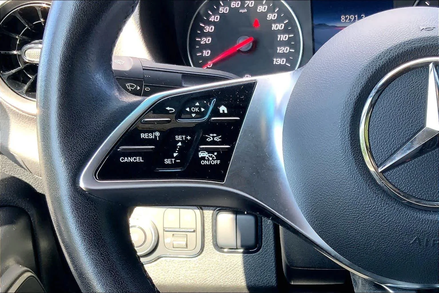 Used 2025 Pebble Grey Mercedes-Benz  image 25
